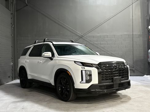 Used 2024 Hyundai Palisade XRT AWD/4WD image 1