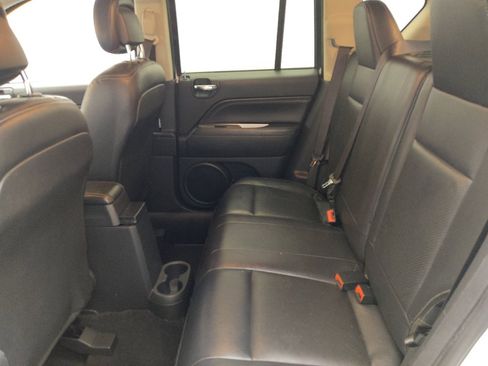 Used 2016 Jeep Compass High Altitude AWD/4WD image 18