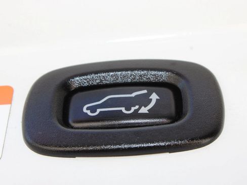 Used 2020 Mitsubishi Outlander SEL FWD image 32