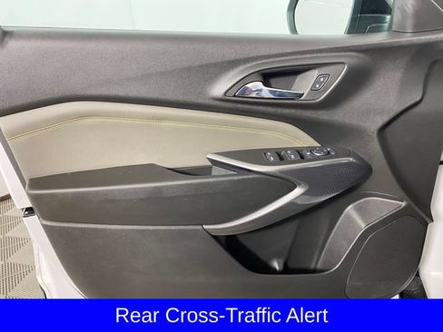 Certified 2024 Chevrolet Trax ACTIV w/ Sunroof Package FWD image 12