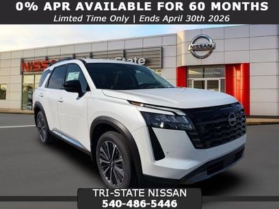 New 2026 Nissan Pathfinder Platinum w/ Cargo Package