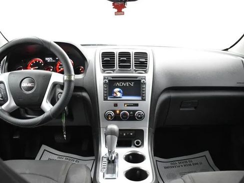 Used 2012 GMC Acadia SL FWD image 19