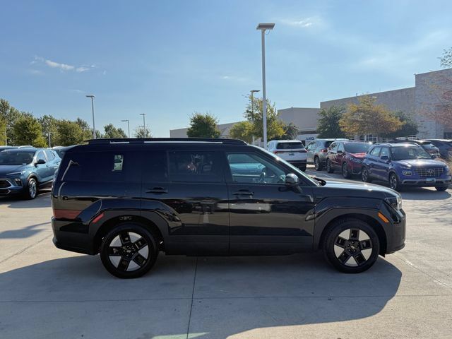 Used 2025 Hyundai Santa Fe SEL AWD/4WD image 6