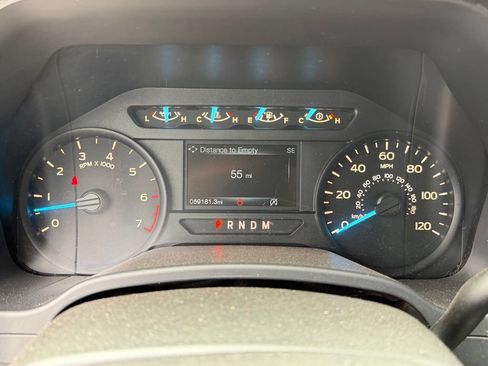 Used 2018 Ford F150 XL w/ Equipment Group 101A Mid AWD/4WD image 17