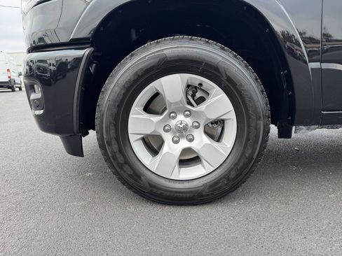 New 2026 RAM 1500 Lone Star AWD/4WD image 40