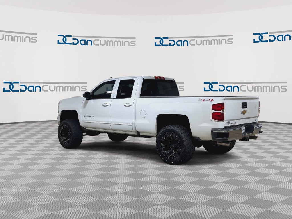 Used 2017 Chevrolet Silverado 1500 LT w/ All Star Edition AWD/4WD image 6