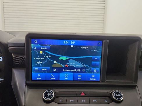 Used 2024 Ford Maverick Lariat w/ Black Appearance Package image 18