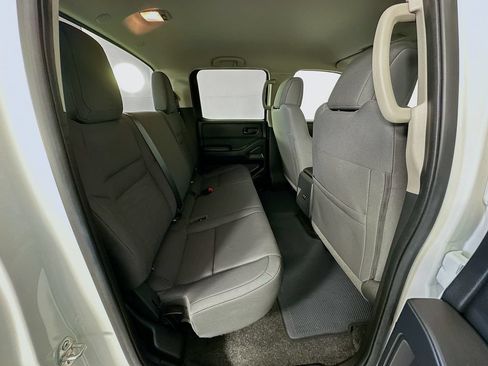 Used 2025 Nissan Frontier S RWD image 25