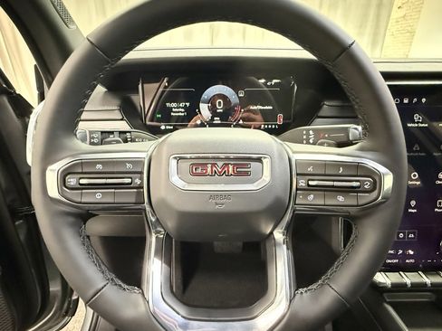 New 2026 GMC Acadia Elevation w/ LPO, Floor Liner Package image 29