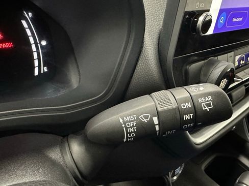 Used 2025 Toyota Grand Highlander AWD image 22