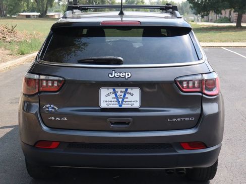 Used 2019 Jeep Compass Limited AWD/4WD image 6