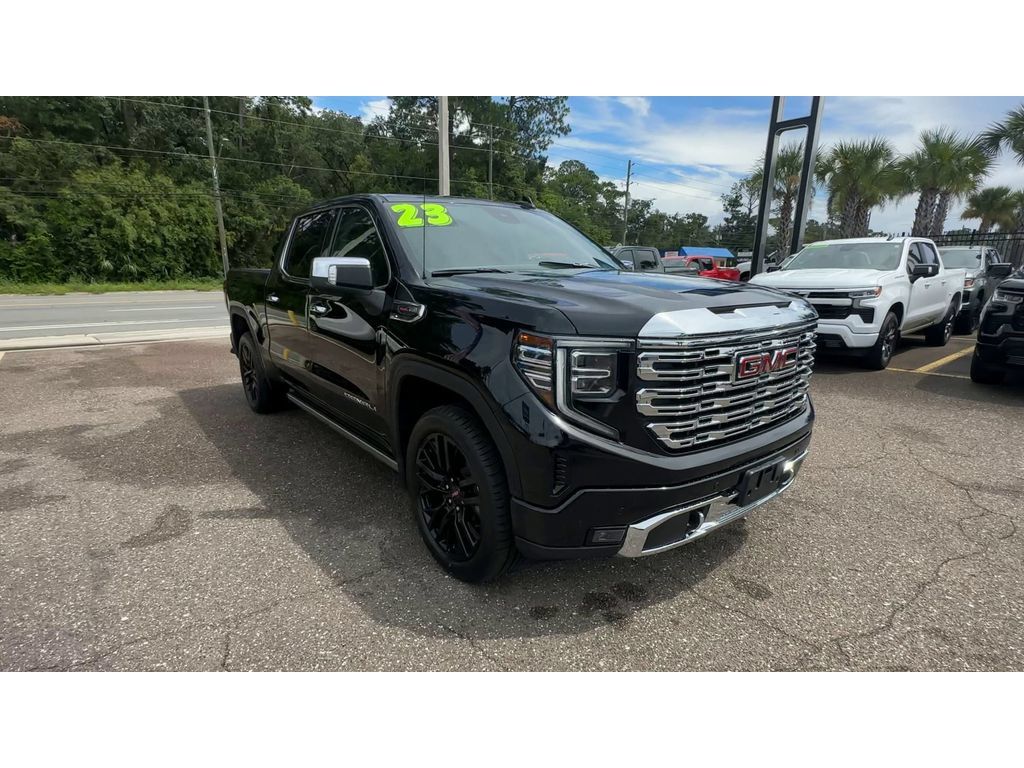 Used 2023 GMC Sierra 1500 Denali w/ Denali Reserve Package AWD/4WD image 8