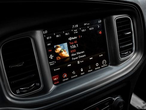 Used 2023 Dodge Charger Scat Pack w/ Harman/Kardon Audio Group RWD image 27