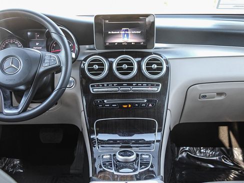 Used 2017 Mercedes-Benz GLC 300 GLC 300 image 13