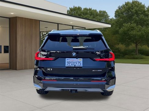 Used 2025 BMW X1 xDrive28i w/ Convenience Package image 7