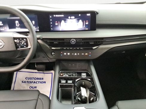 New 2025 Nissan Murano SV image 11