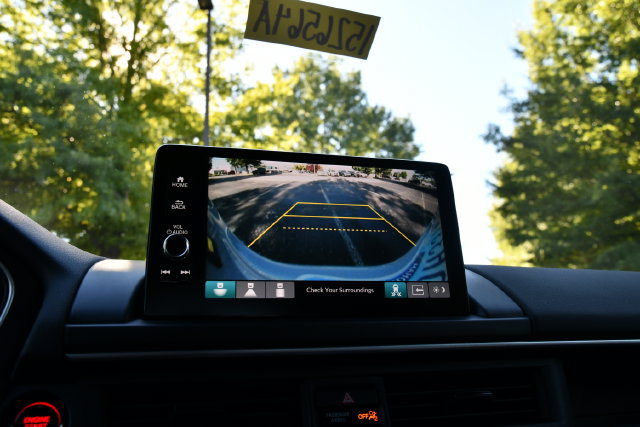 Used 2024 Honda Pilot Touring image 19