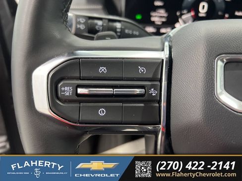 Used 2025 GMC Acadia Elevation AWD/4WD image 26