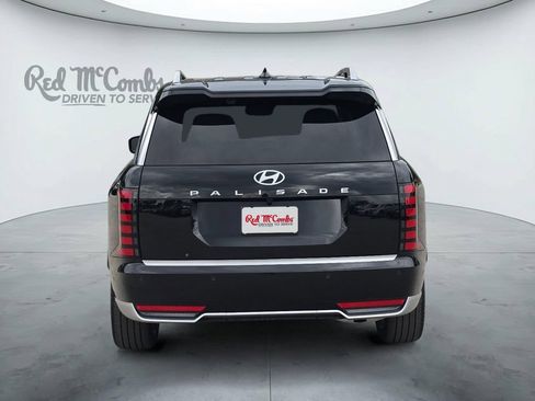 Certified 2026 Hyundai Palisade Calligraphy FWD image 4