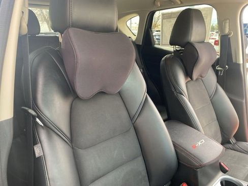 Used 2021 MAZDA CX-5 Touring image 16