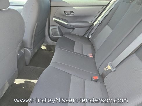 New 2025 Nissan Sentra SV image 7