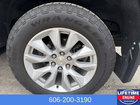 Used 2023 Chevrolet Silverado 1500 Custom image 13