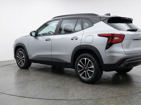 Used 2025 Chevrolet TrailBlazer LT image 6