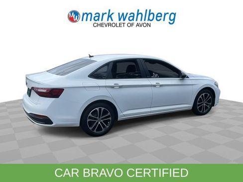 Used 2024 Volkswagen Jetta Sport FWD image 8