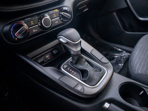 Used 2021 Kia Soul S image 18