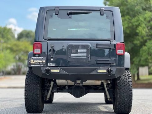Used 2016 Jeep Wrangler Sport AWD/4WD image 6