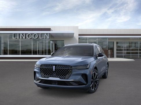 New 2026 Lincoln Nautilus Reserve AWD/4WD image 2