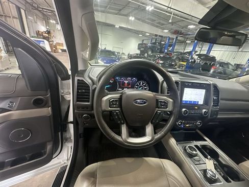 Used 2021 Ford Expedition XLT AWD/4WD image 15