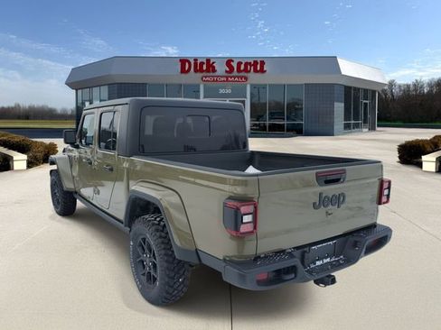 New 2026 Jeep Gladiator Willys image 3