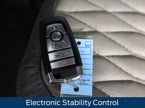 New 2026 Ford F350 Platinum w/ Platinum Plus Package image 47