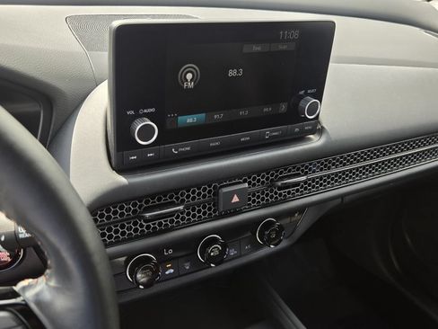 Certified 2024 Honda HR-V Sport image 19