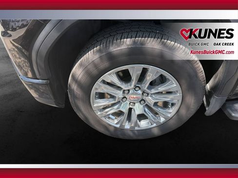 Used 2023 GMC Sierra 1500 Denali w/ Technology Package AWD/4WD image 13