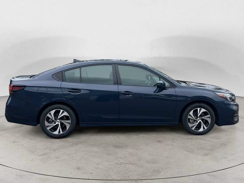 Used 2025 Subaru Legacy Premium AWD/4WD image 4