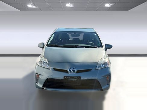 Used 2015 Toyota Prius Four image 6