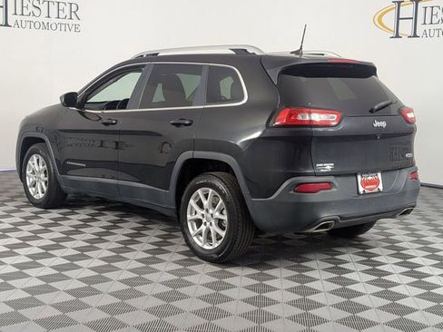 Used 2016 Jeep Cherokee Latitude w/ Comfort & Sound Group image 5