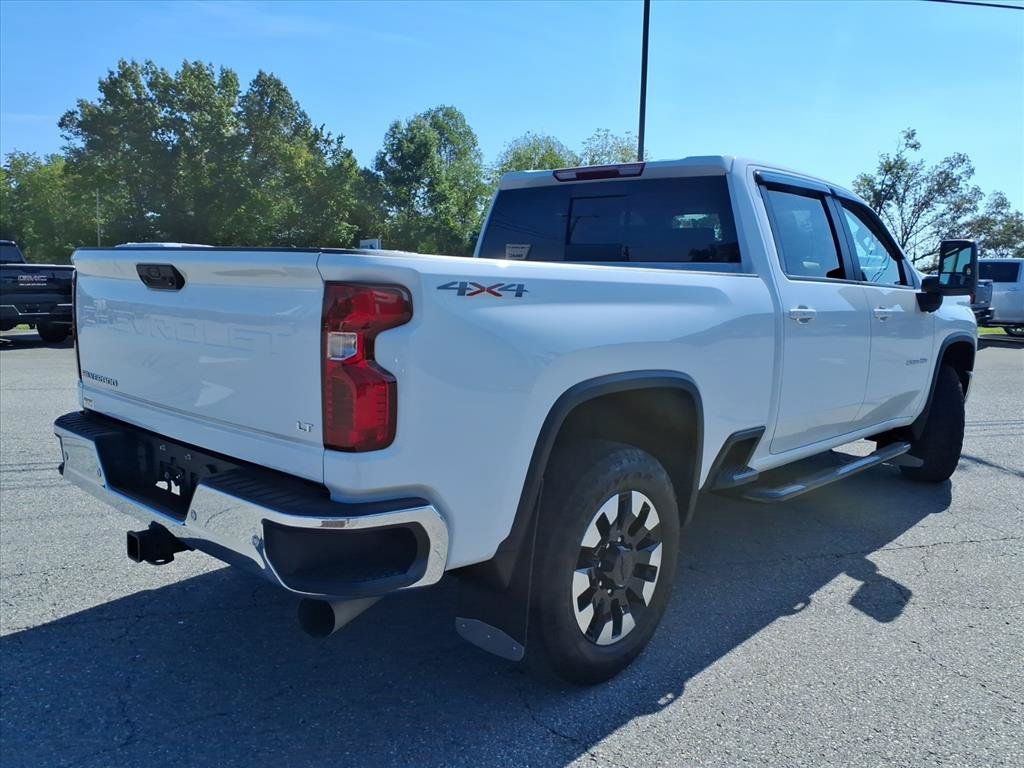Used 2020 Chevrolet Silverado 2500 LT w/ All Star Edition AWD/4WD image 4