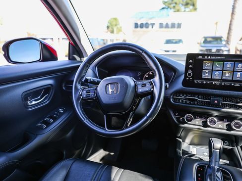 Certified 2025 Honda HR-V EX-L image 5