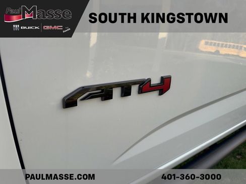 Certified 2022 GMC Canyon AT4 w/ Trailering Package image 8