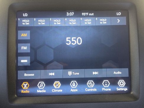Used 2022 Jeep Cherokee Trailhawk w/ Trailer Tow Group AWD/4WD image 25