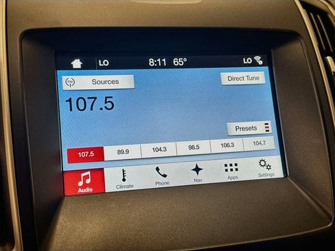 Used 2018 Ford Edge SEL w/ Equipment Group 201A AWD/4WD image 21