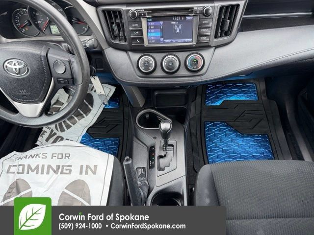 Used 2016 Toyota RAV4 LE AWD/4WD image 25