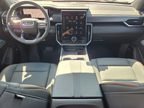 New 2026 GMC Acadia AT4 w/ Luxury Package image 8