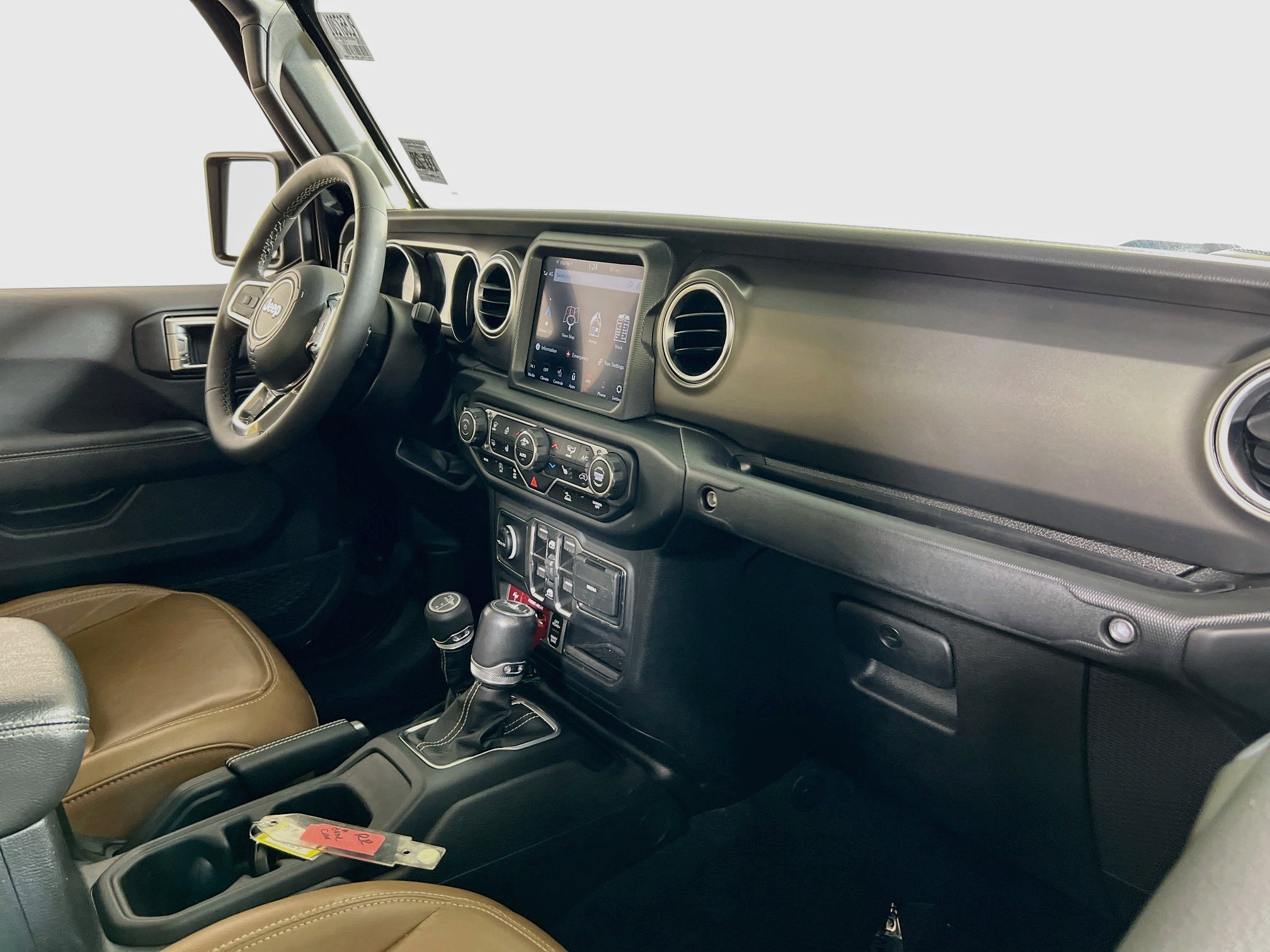 Used 2023 Jeep Gladiator Rubicon w/ LED Lighting Group AWD/4WD image 28
