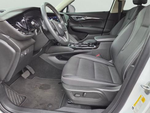 Used 2023 Buick Envision Essence FWD image 17