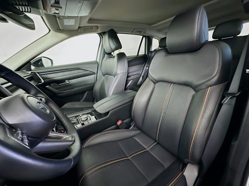 Used 2025 MAZDA CX-50 AWD 2.5 Hybrid w/ Premium Pkg image 13