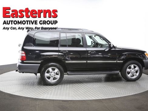 Used 2005 Toyota Land Cruiser image 47